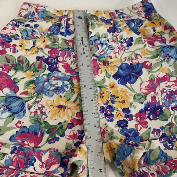 Vintage 90s Paris Blues Denim Shorts High Rise Floral Size 9 Juniors - Picture 8 of 12